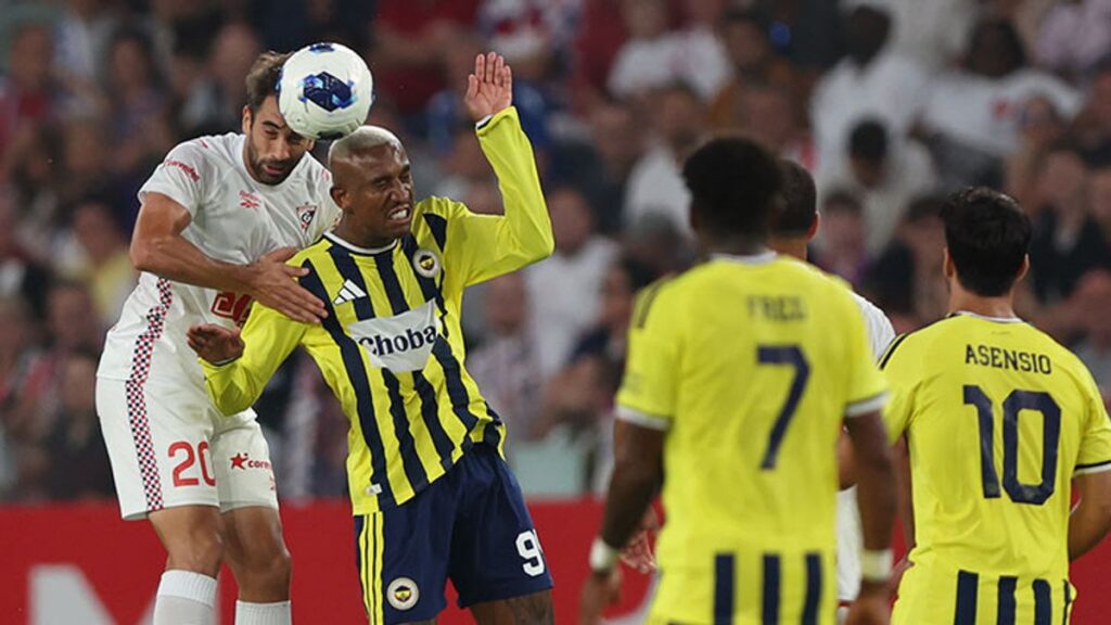 Fenerbahce Lolos ke Kualifikasi Ketiga Liga Champions