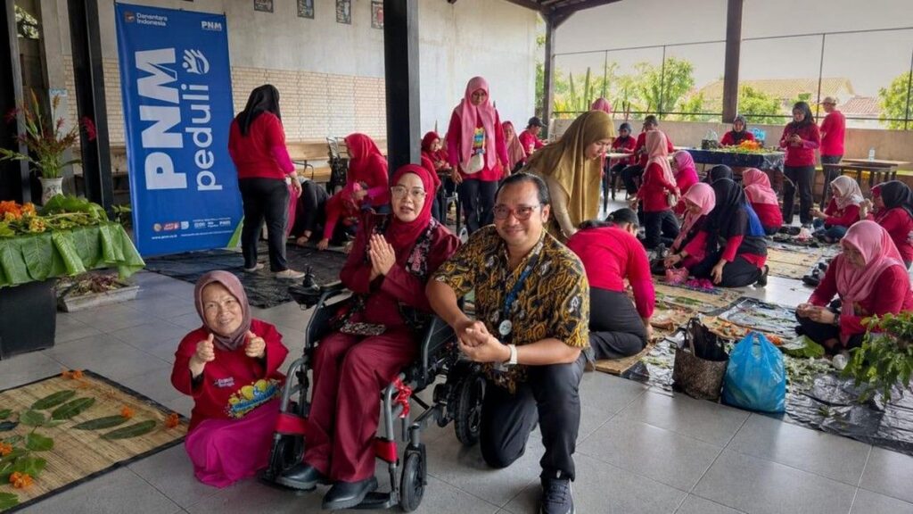 PNM Dorong Penyandang Disabilitas Melalui Pelatihan Ecoprint di Bekasi