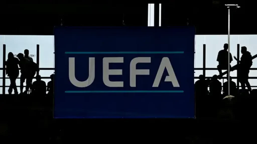 UEFA Menjatuhkan Sanksi kepada 14 Klub Sepak Bola Eropa