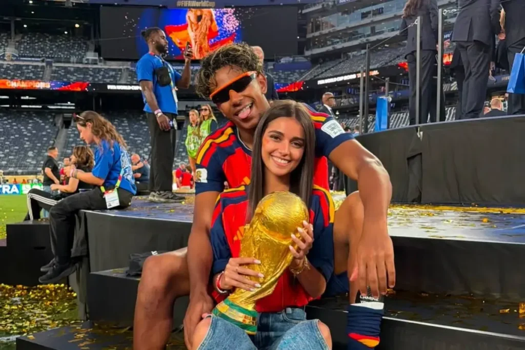 Ines Garcia Dampingi Lamine Yamal Raih Juara Piala Dunia 2026