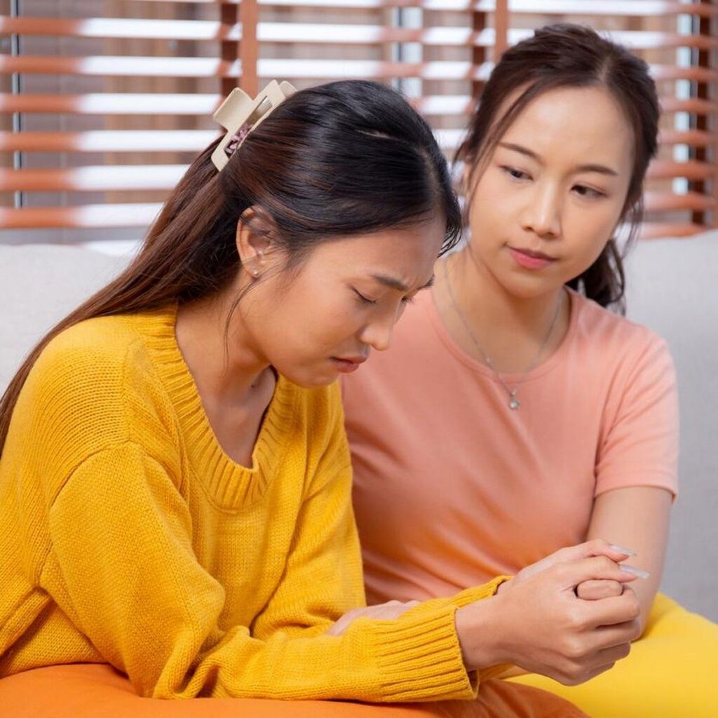 Mengenal Ciri Kepribadian Perempuan yang Sering Mengucapkan Kata Maaf