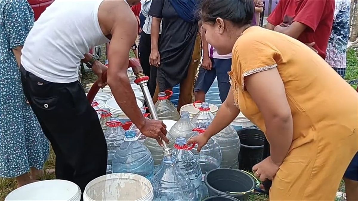 Musim Kemarau Panjang Memicu Krisis Air Bersih di Tangerang Raya