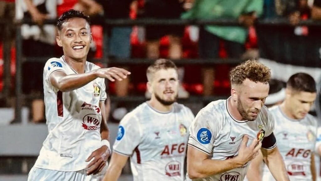 Madura United Rekrut Rifqi Ray Farandi dari Persik Kediri