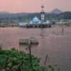 Masjid Bersejarah di Bendungan Karian Tetap Utuh Meski Tergenang Air