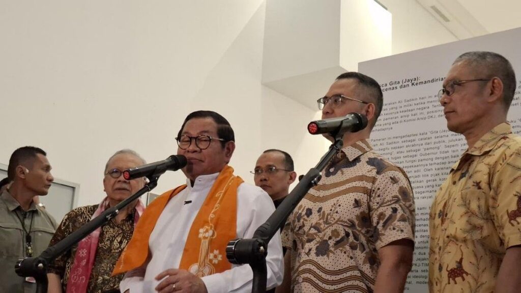 Pramono Anung Ancam Cabut KJP Pelajar Pencuri Besi Fasilitas Umum