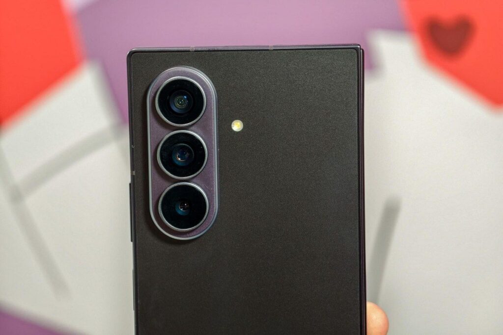 Samsung Rilis Galaxy Z Fold 8 Ultra Seharga 2099 Dolar AS