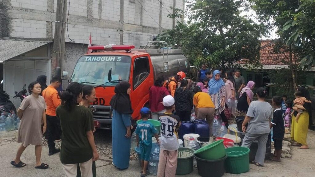Kekeringan Melanda Cijayanti Bogor Ribuan Warga Kesulitan Air Bersih