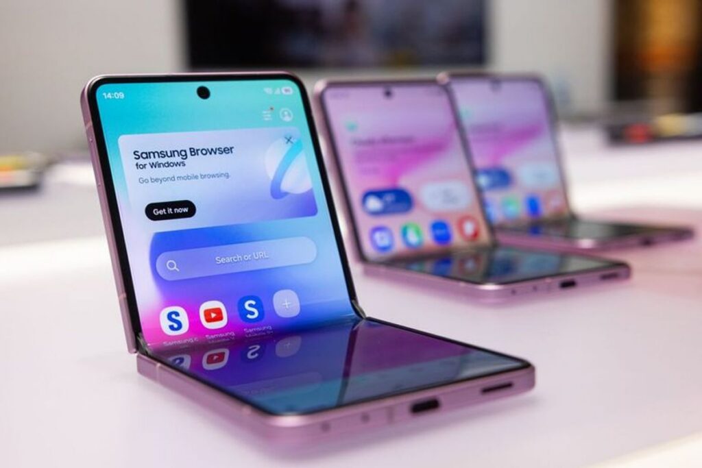 Samsung Luncurkan Lini Ponsel Lipat Galaxy Z Series Terbaru