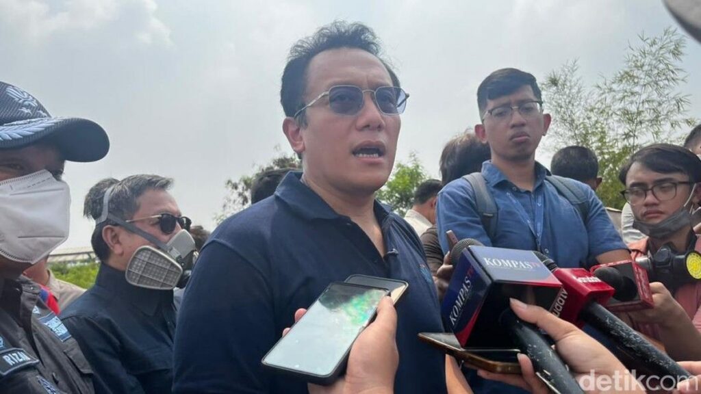 Kementerian LH Tangani Kebakaran TPA Jatiwaringin Tangerang
