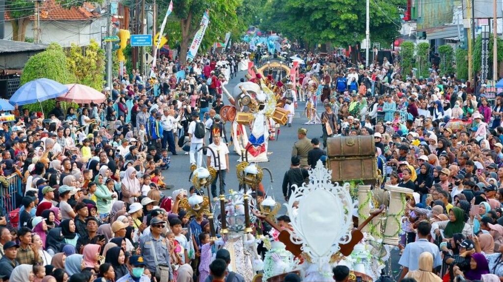 Pemerintah Kabupaten Banyuwangi Menggelar Parade Banyuwangi Ethno Carnival 2026