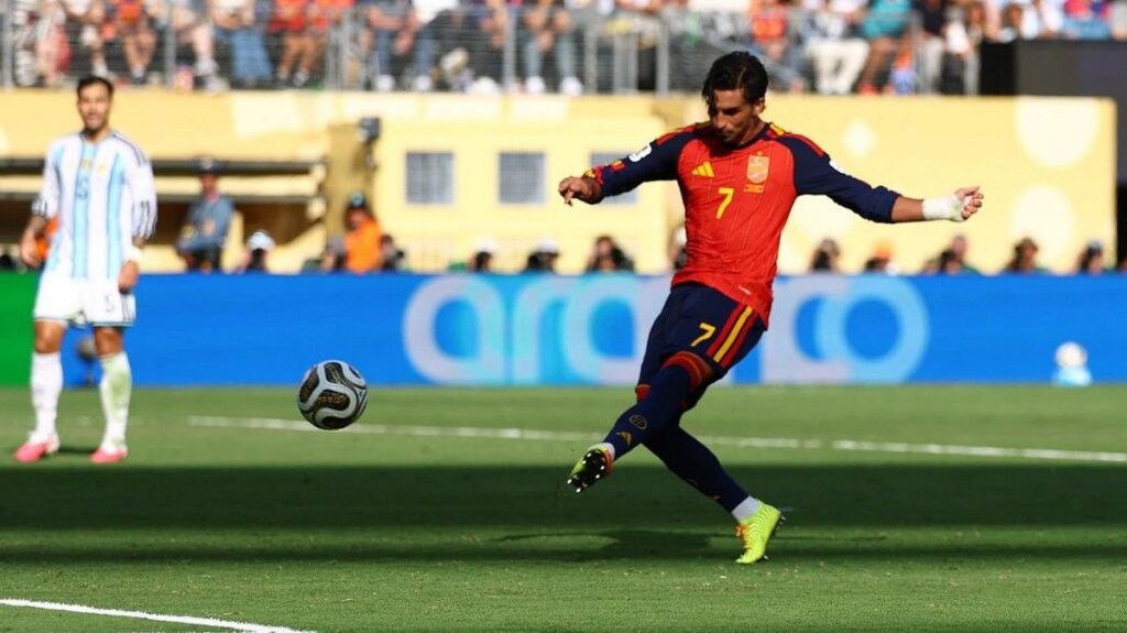 Ferran Torres Bawa Timnas Spanyol Juara Piala Dunia 2026