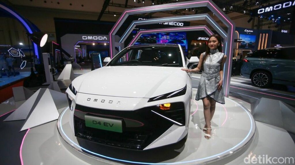 Omoda 04 Buka Pemesanan Resmi di GIIAS 2026