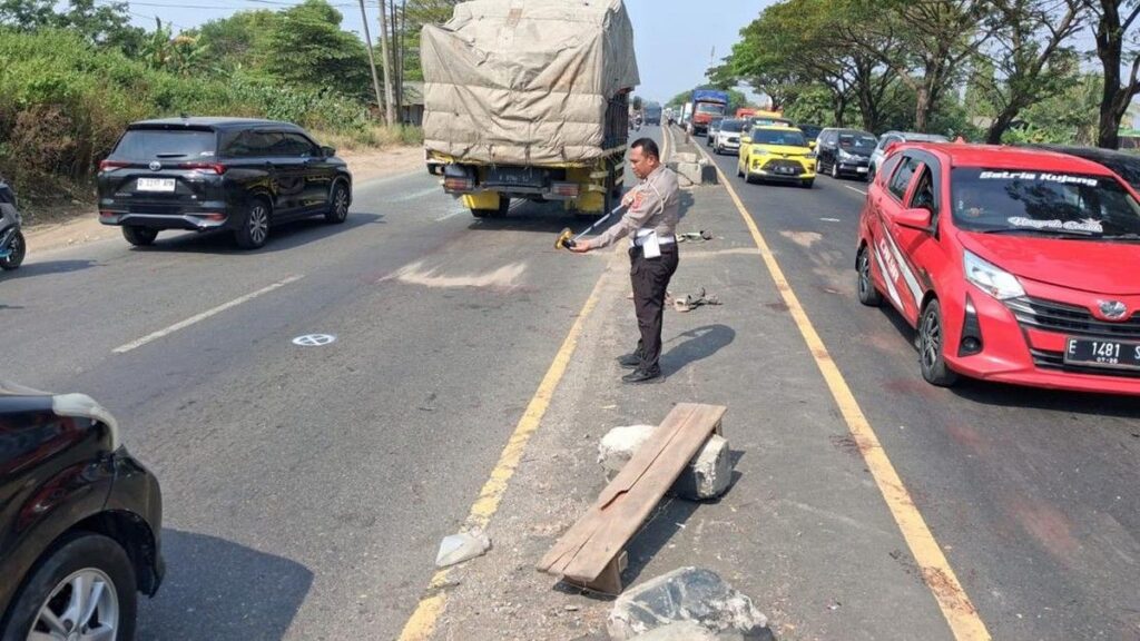 Kecelakaan Beruntun di Indramayu Tewaskan 13 Orang