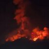 Gunung Karangetang Meletus Lontarkan Material Pijar ke Sekitar Kawah