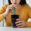Dokter Larutkan Gumpalan Makanan di Lambung Pasien Menggunakan Diet Coke