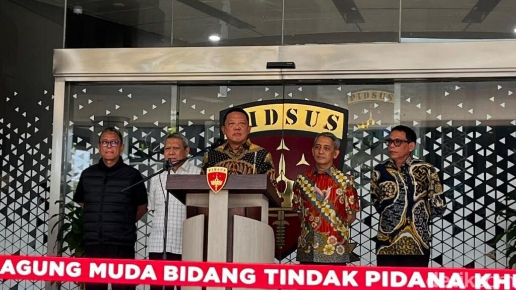 Polisi Sita Emas dan Uang Rp476 Miliar dari Rumah Jampidsus