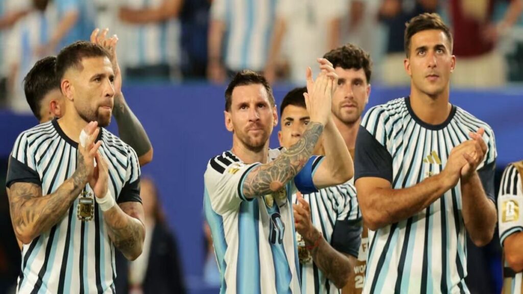 Timnas Argentina Sumbang Jersey untuk Museum Veteran Perang Malvinas