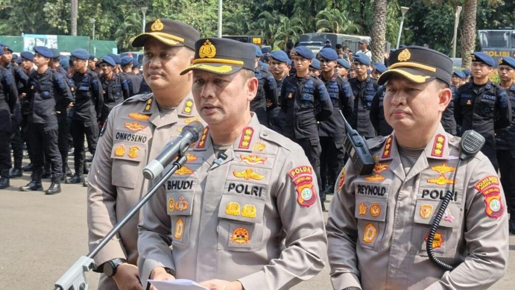 Polda Metro Jaya Kawal Unjuk Rasa di Jakarta dengan Ribuan Personel