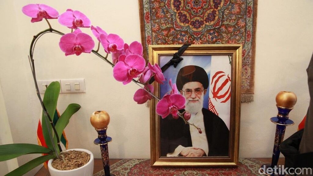 Iran Siapkan Upacara Pemakaman Megah Ayatollah Ali Khamenei