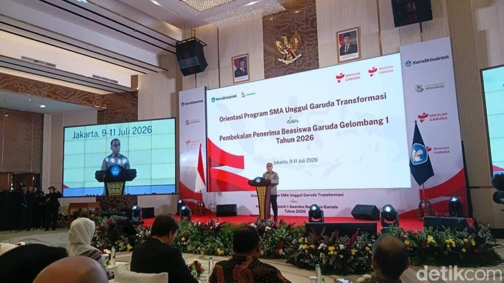 Mendiktisaintek Beri Pembekalan 390 Penerima Beasiswa Garuda Batch 1 2026
