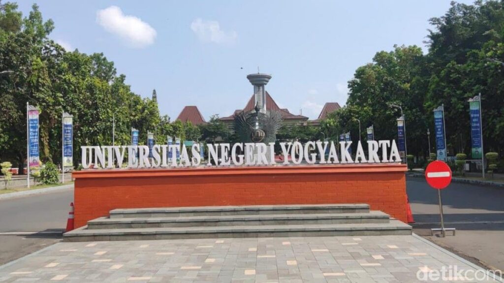 UNY Buka Pendaftaran Seleksi Mandiri CBT Domisili dan Skor UTBK 2026