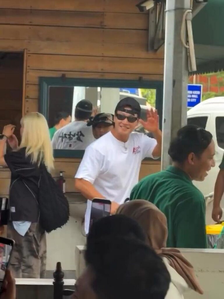 Bintang Korea Kim Jong Kook, Ahn Jae Hyun, dan Choo Sung Hoon Syuting di Manado