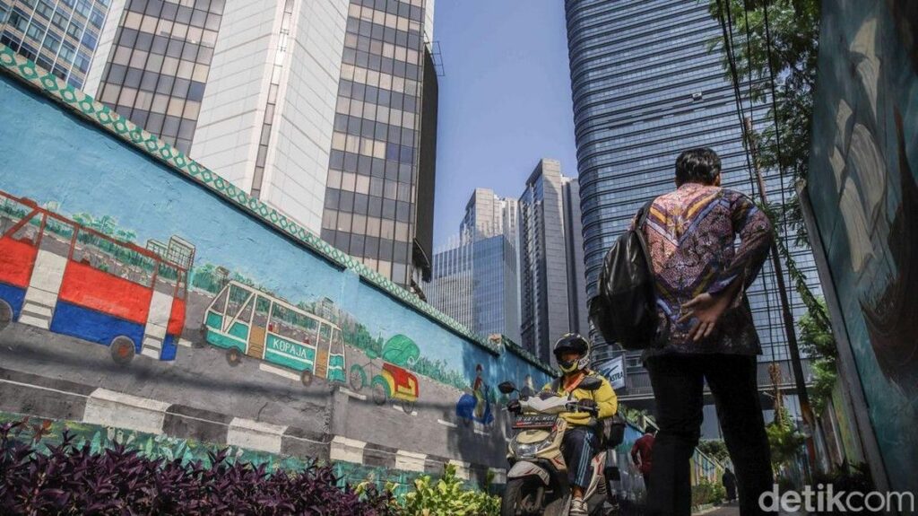 Usia Harapan Hidup Asia Tenggara Beragam dengan Singapura Teratas 2026