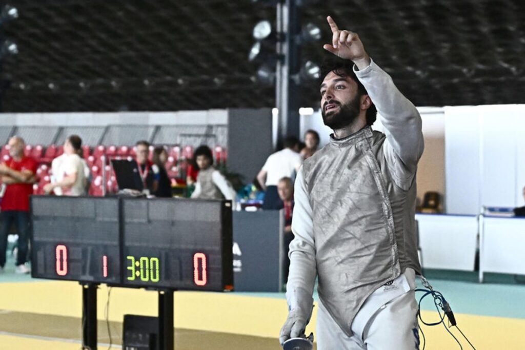 Tim Anggar Italia Menang Tipis Atas Hong Kong di Kejuaraan Dunia 2026