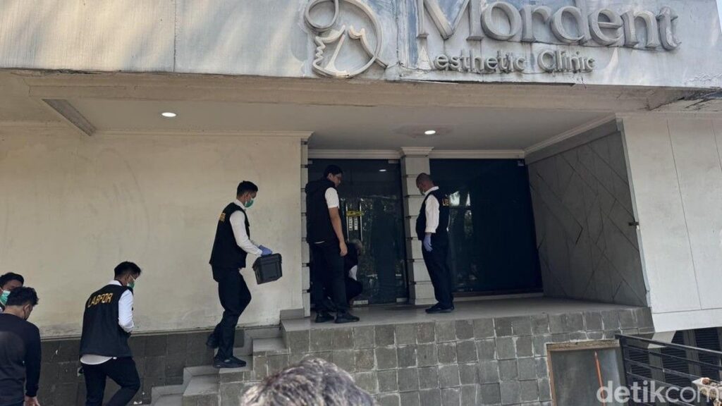 Polisi Selidiki Penyebab Kematian Sutrimo di Depan Klinik Mordent Jaksel