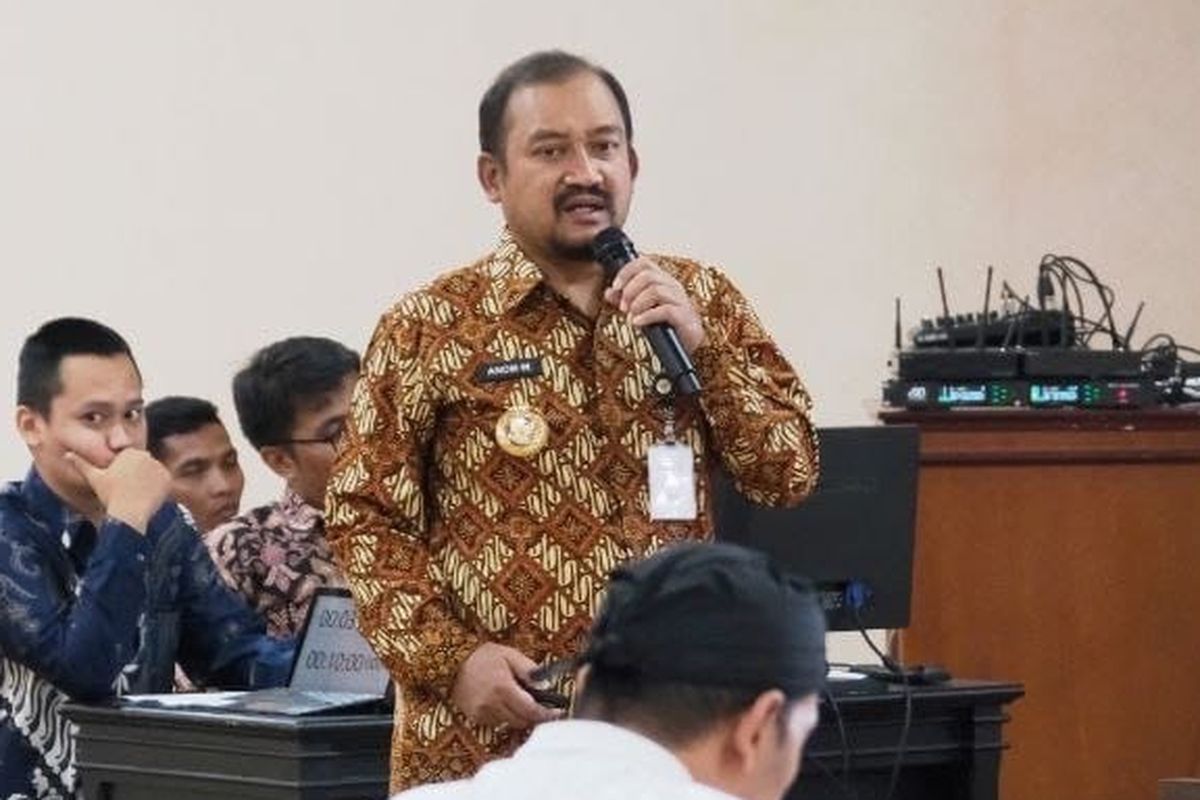 KPK Tangkap Bupati Pemalang Anom Widiyantoro dalam OTT Juli 2026