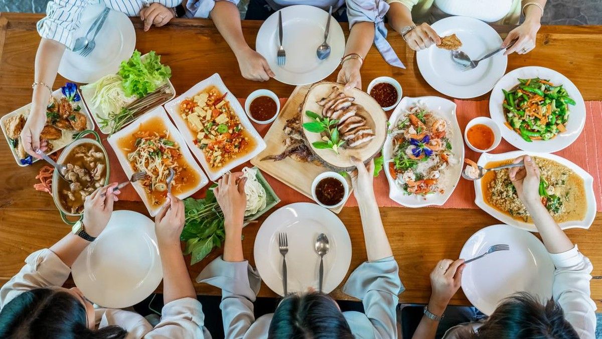 7 Tempat Makan Dekat Stasiun MRT Cipete yang Enak dan Praktis
