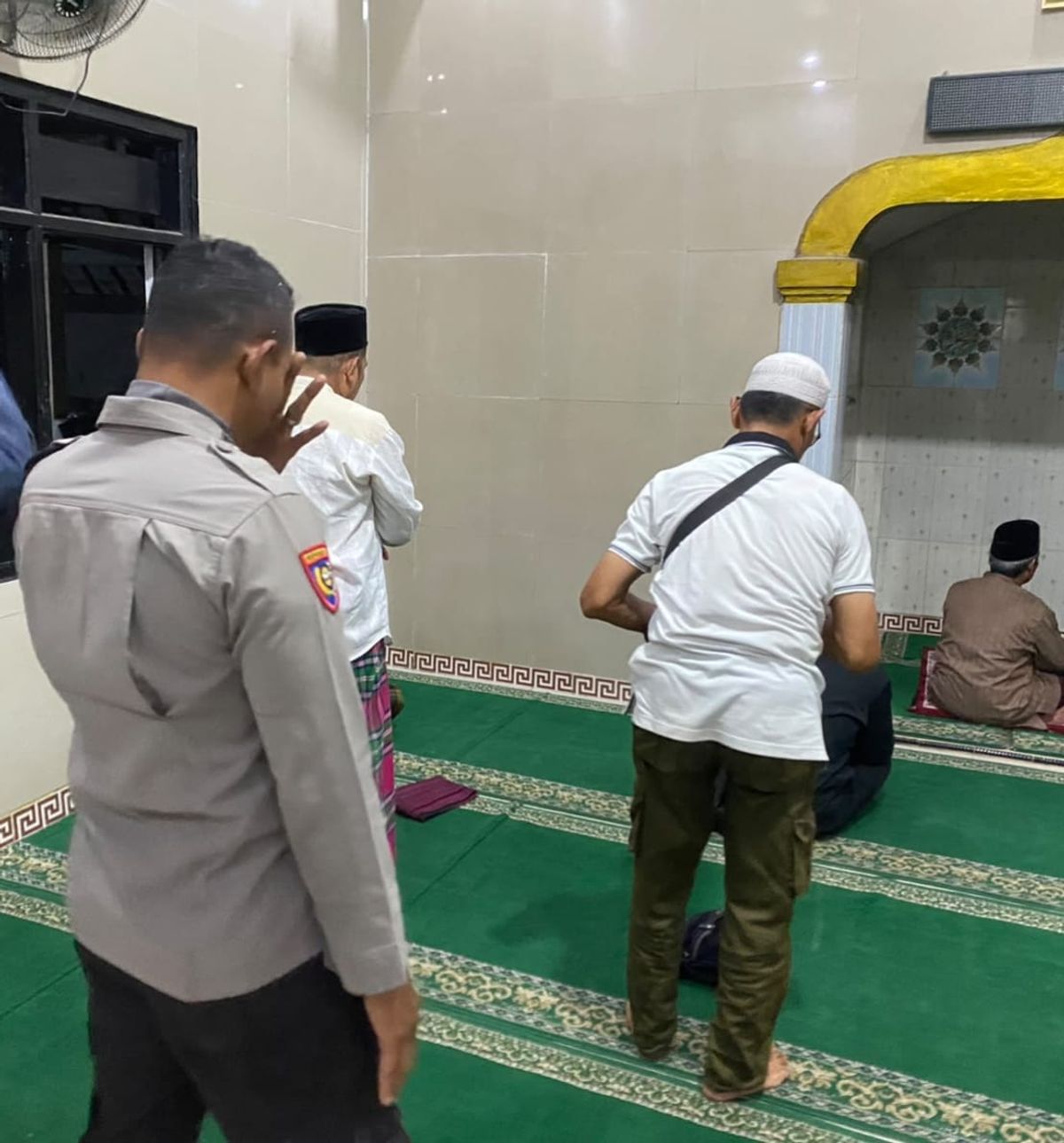 Polsek Pasar Kemis Gelar Subuh Keliling di Sukaharja