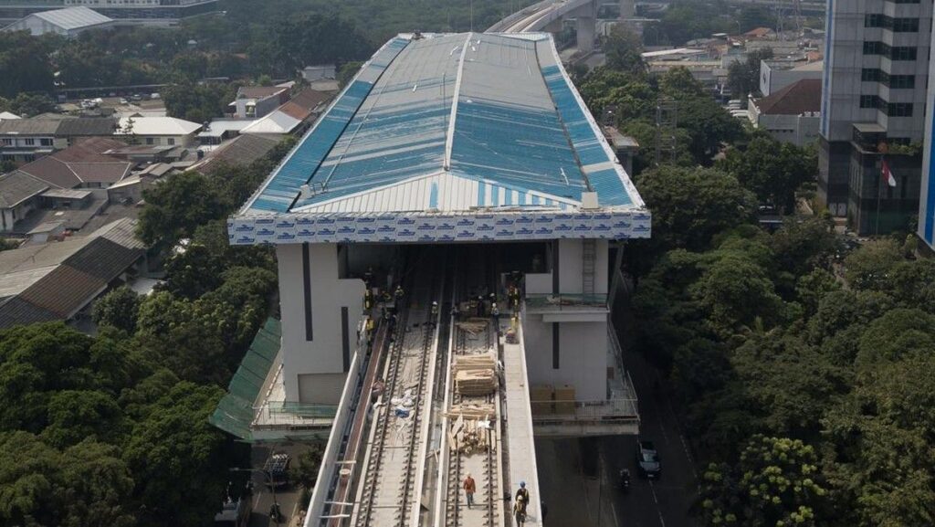 LRT Jakarta Rute Pegangsaan Dua-Manggarai Ditargetkan Beroperasi Agustus 2026