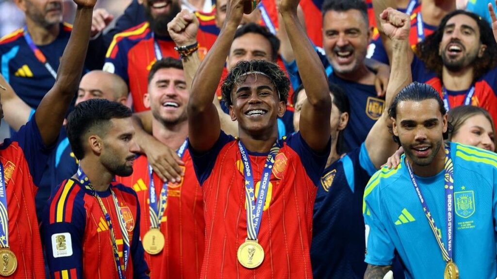 Lamine Yamal Batasi Media Sosial Usai Kehebohan di Euro dan Liga