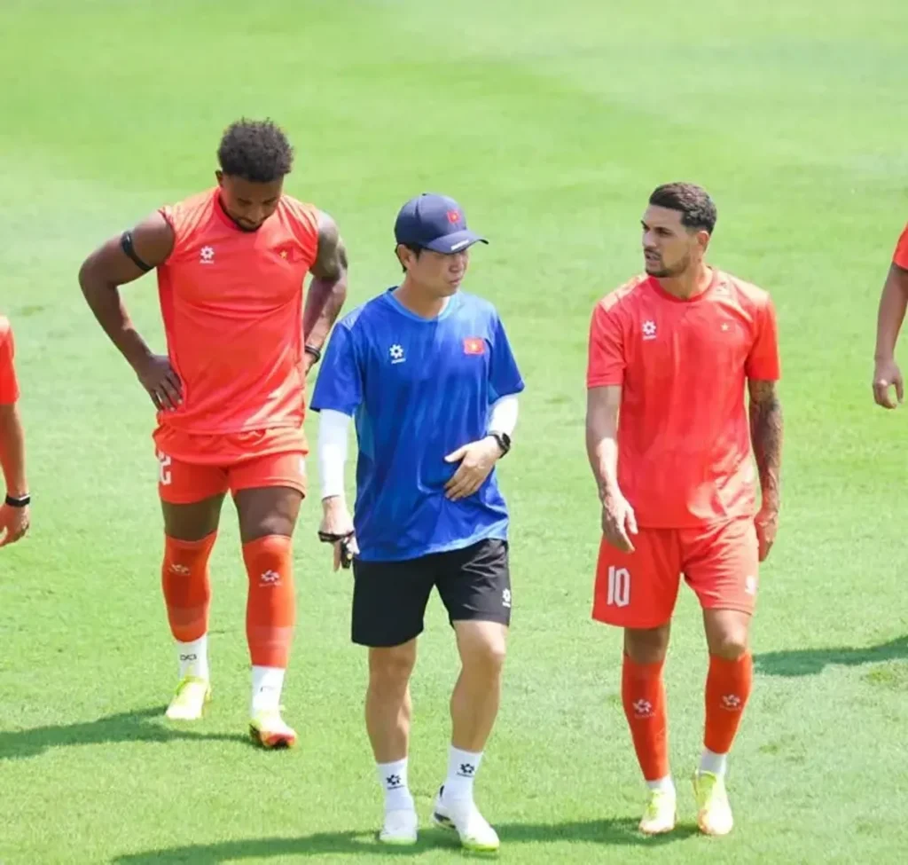 Sektor Tengah Vietnam Siap Tekan Singapore pada ASEAN Cup 2026