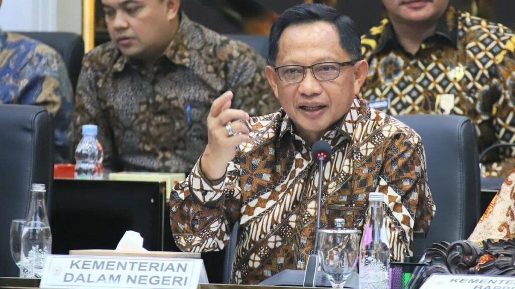 Mendagri Tito Karnavian Pastikan Tidak Ada PHK Bagi PPPK Daerah