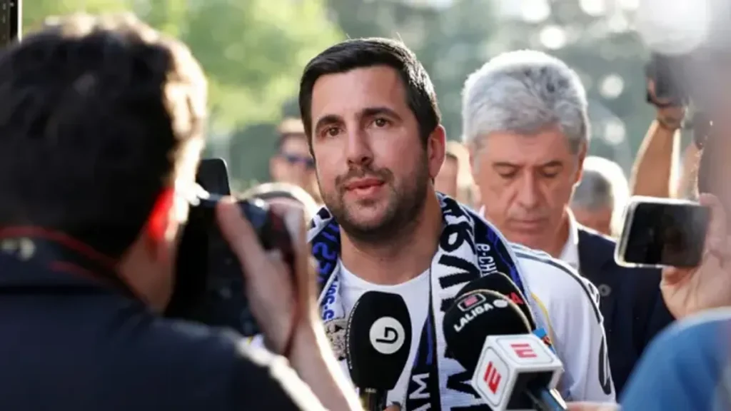 Enrique Riquelme Siapkan Mikel Arteta untuk Kursi Pelatih Real Madrid