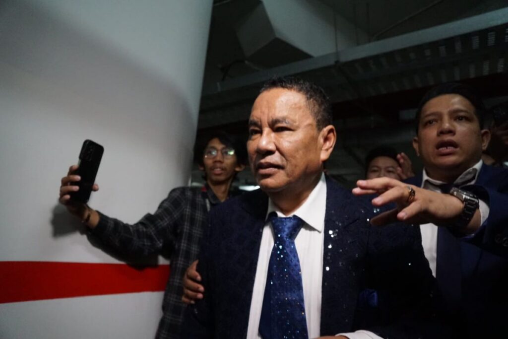 Hotman Paris Dampingi Mantan Jampidsus Febrie Adriansyah di Kejagung