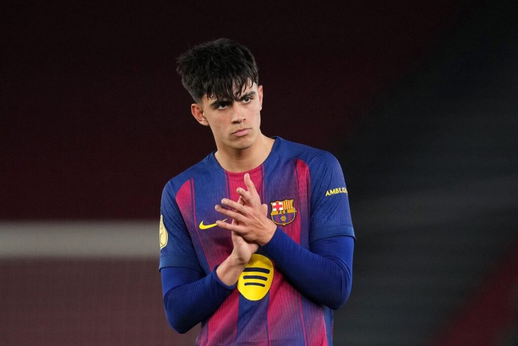 Marc Bernal Tolak Tawaran Manchester United demi Bertahan di Barcelona
