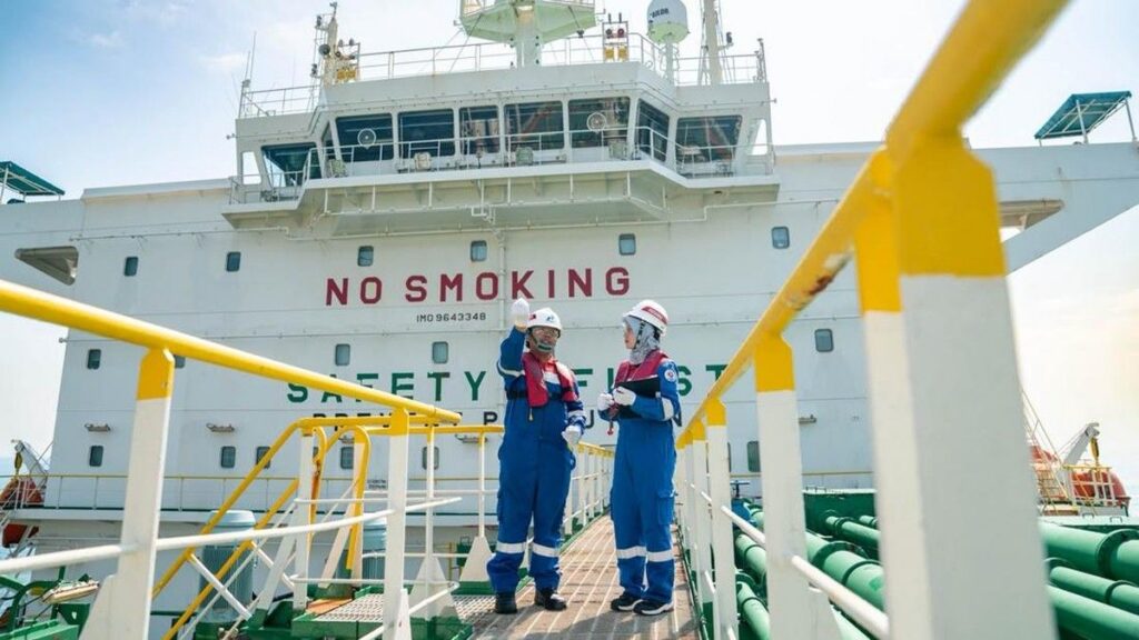 Pertamina Patra Niaga Resmi Resmikan 13 Penerima Beasiswa Pelaut 2026