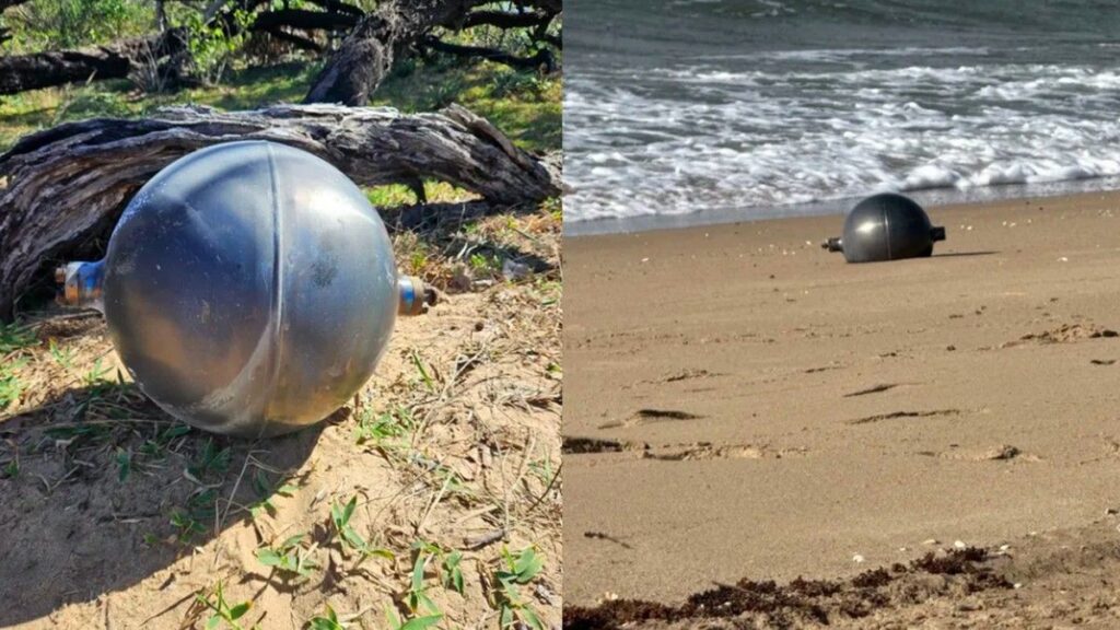 Enam Bola Logam Misterius Terdampar di Pantai Queensland