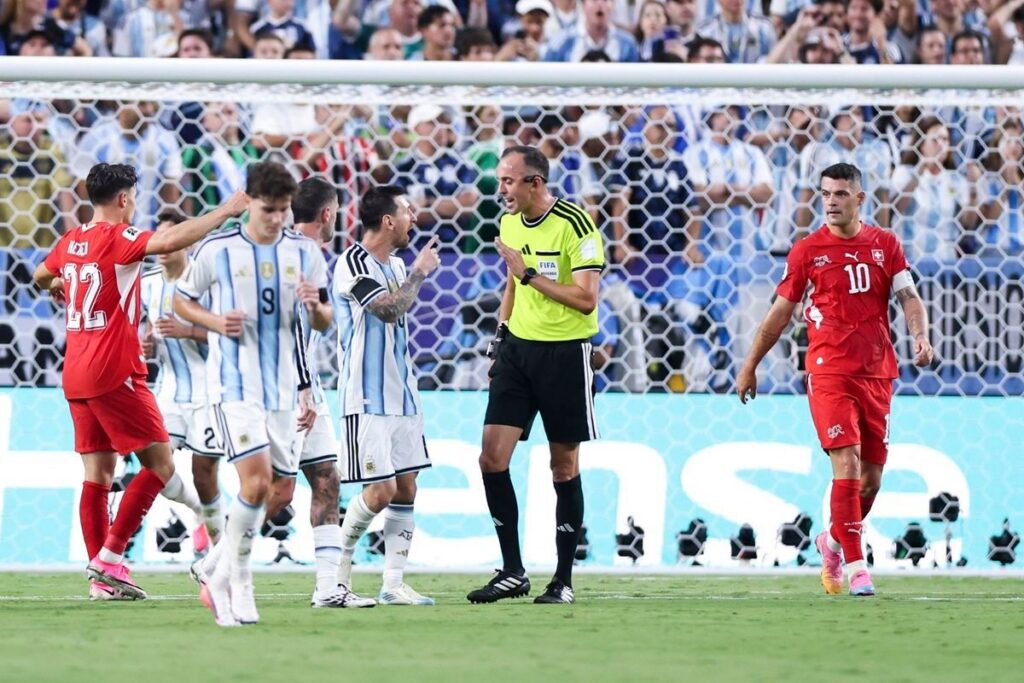 Julián Álvarez Antar Argentina ke Semifinal Piala Dunia 2026
