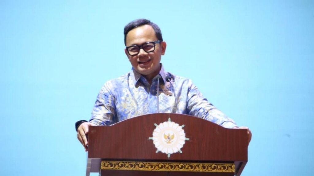 Wamendagri Bima Arya Tolak Kaitan Gaji Kepala Daerah dengan Korupsi