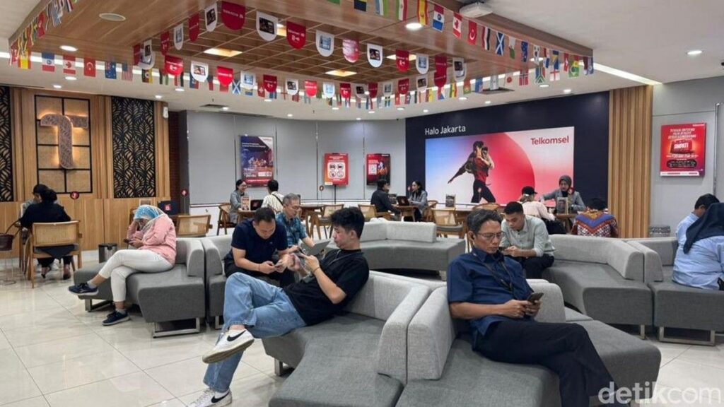 Pemerintah Resmi Berlakukan Registrasi SIM Card Menggunakan Biometrik Wajah
