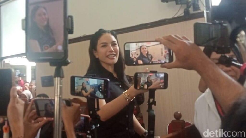 Tim Hukum Nikita Mirzani Ajukan Tiga Poin Keberatan Sidang PK