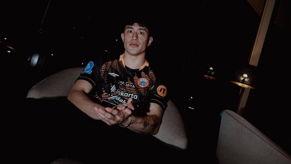 Persija Jakarta Resmi Meminjamkan Cyrus Margono ke Malut United