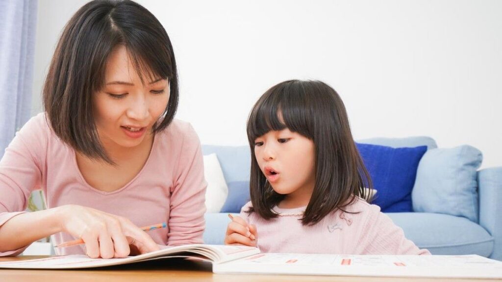 Manfaat dan Contoh Lembar Kerja Mencocokkan Gambar untuk Anak TK Paud