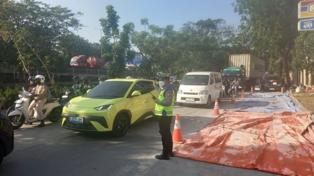 Volume Kendaraan Meningkat Picu Kemacetan di Sejumlah Jalan Arteri Jakarta