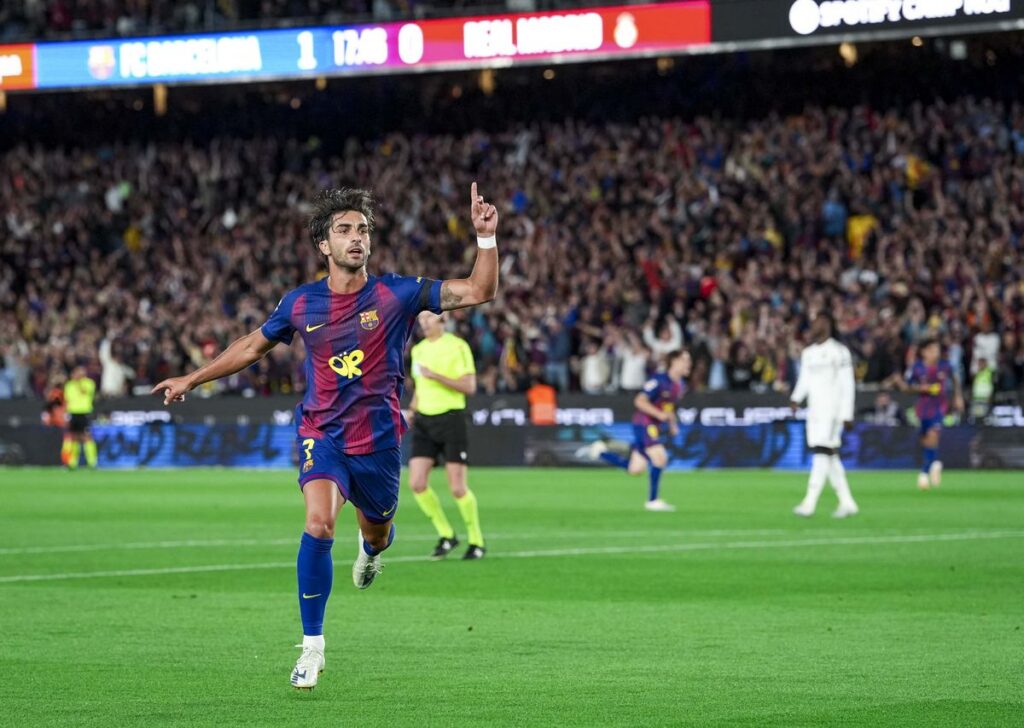 Barcelona Tunda Kontrak Baru Ferran Torres di Tengah Minat PSG
