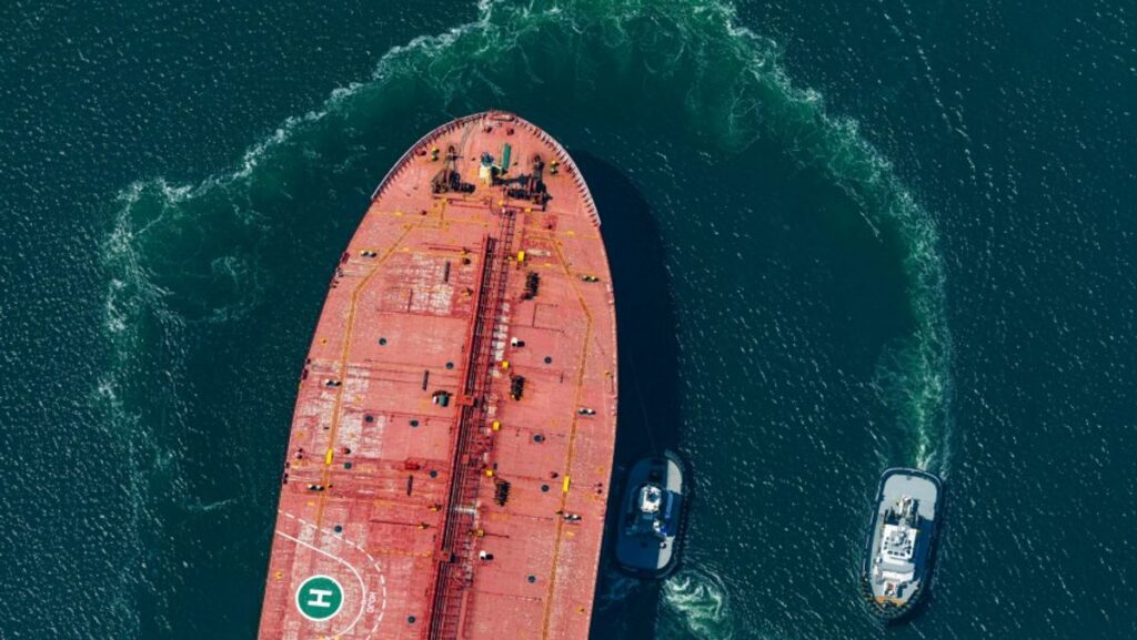 Arab Saudi Genjot Ekspor Minyak Mentah Lewat Selat Hormuz